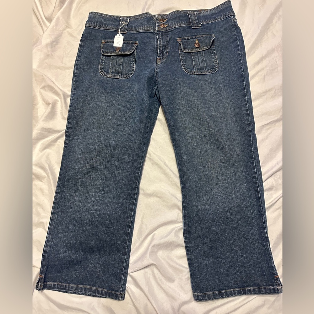 GUC Old Navy Blue Jeans. Size 14.